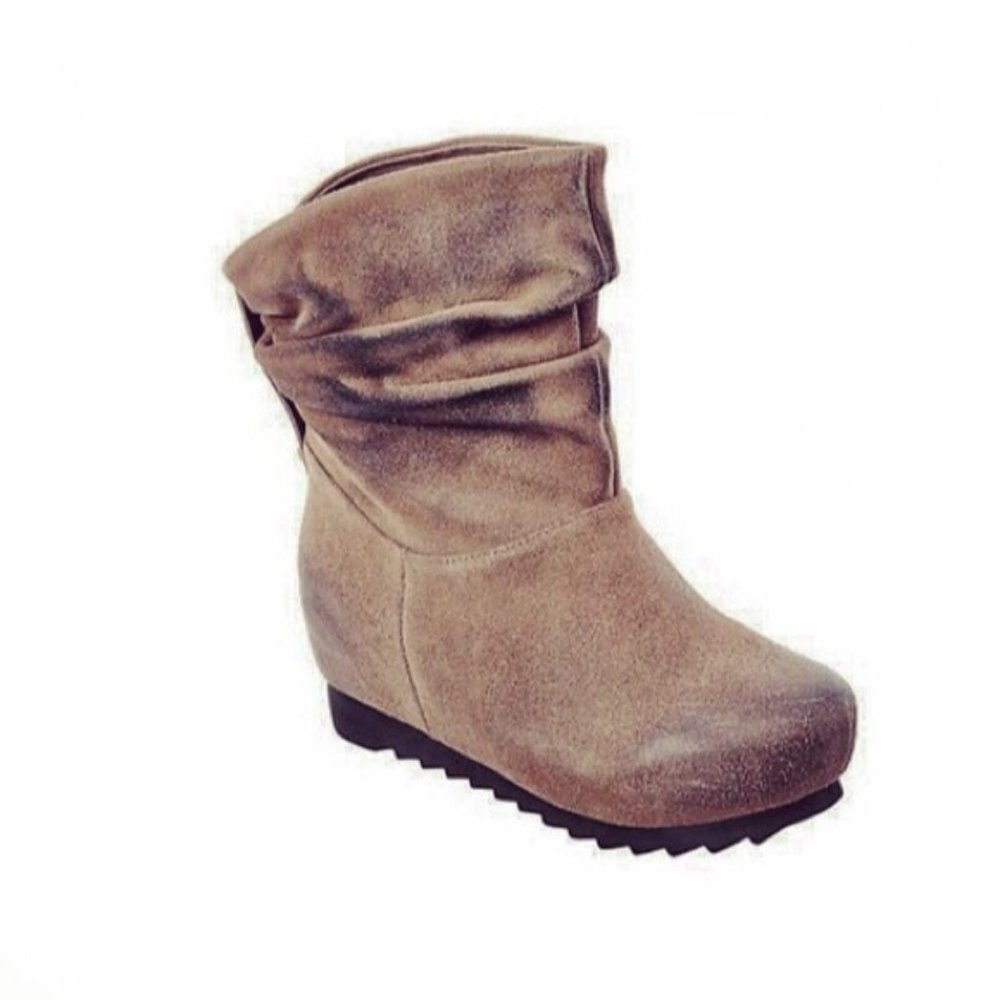 Rare ANTELOPE 262 platform wedge bootie